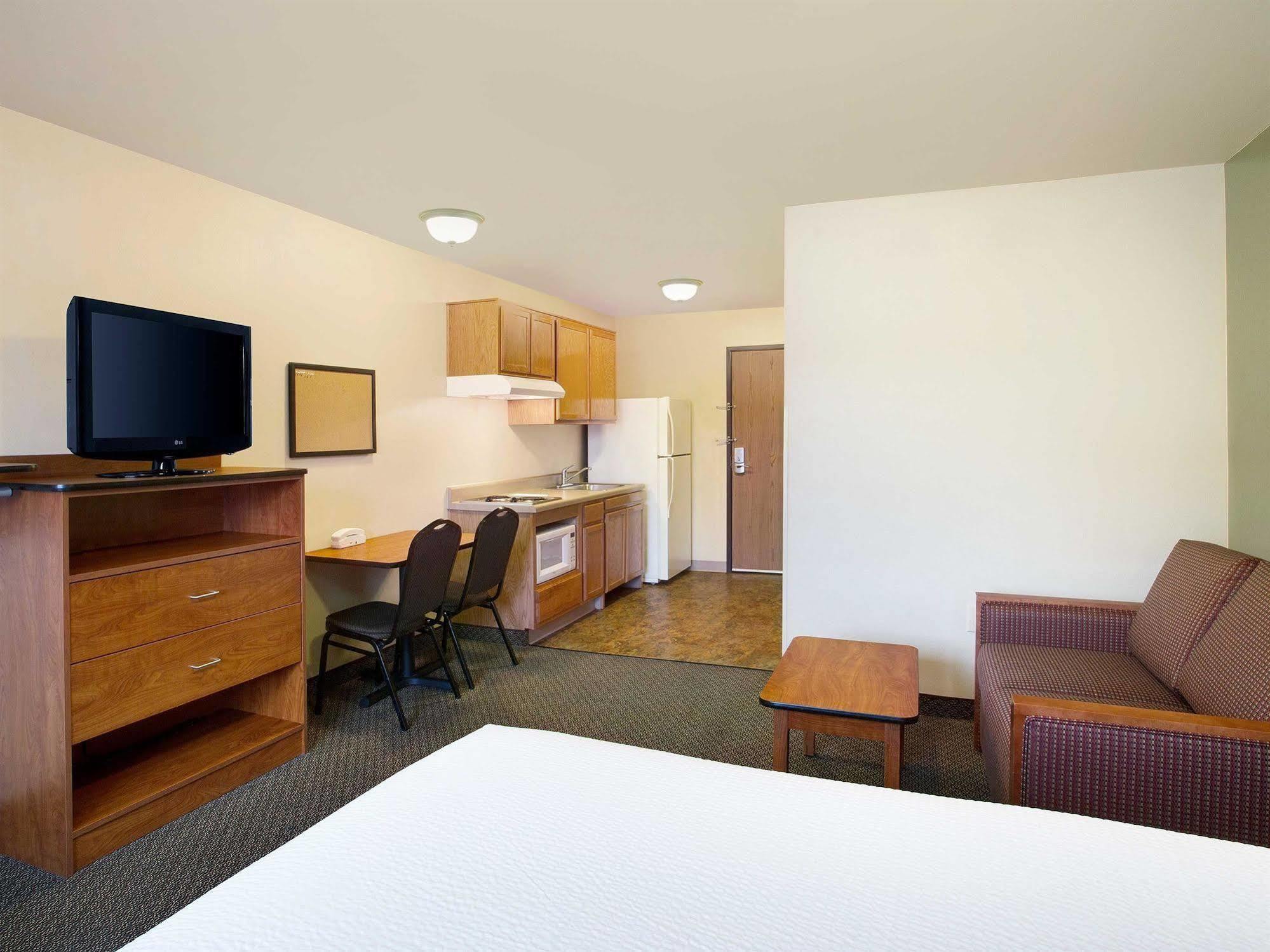 Woodspring Suites Raleigh Northeast Wake Forest Extérieur photo